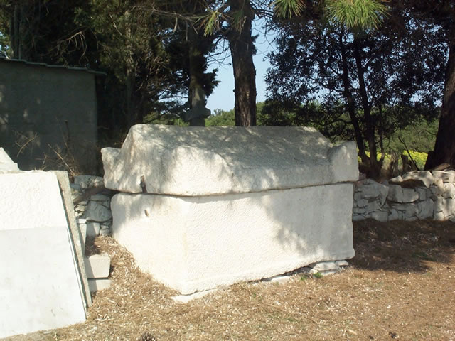 Ilovik 26